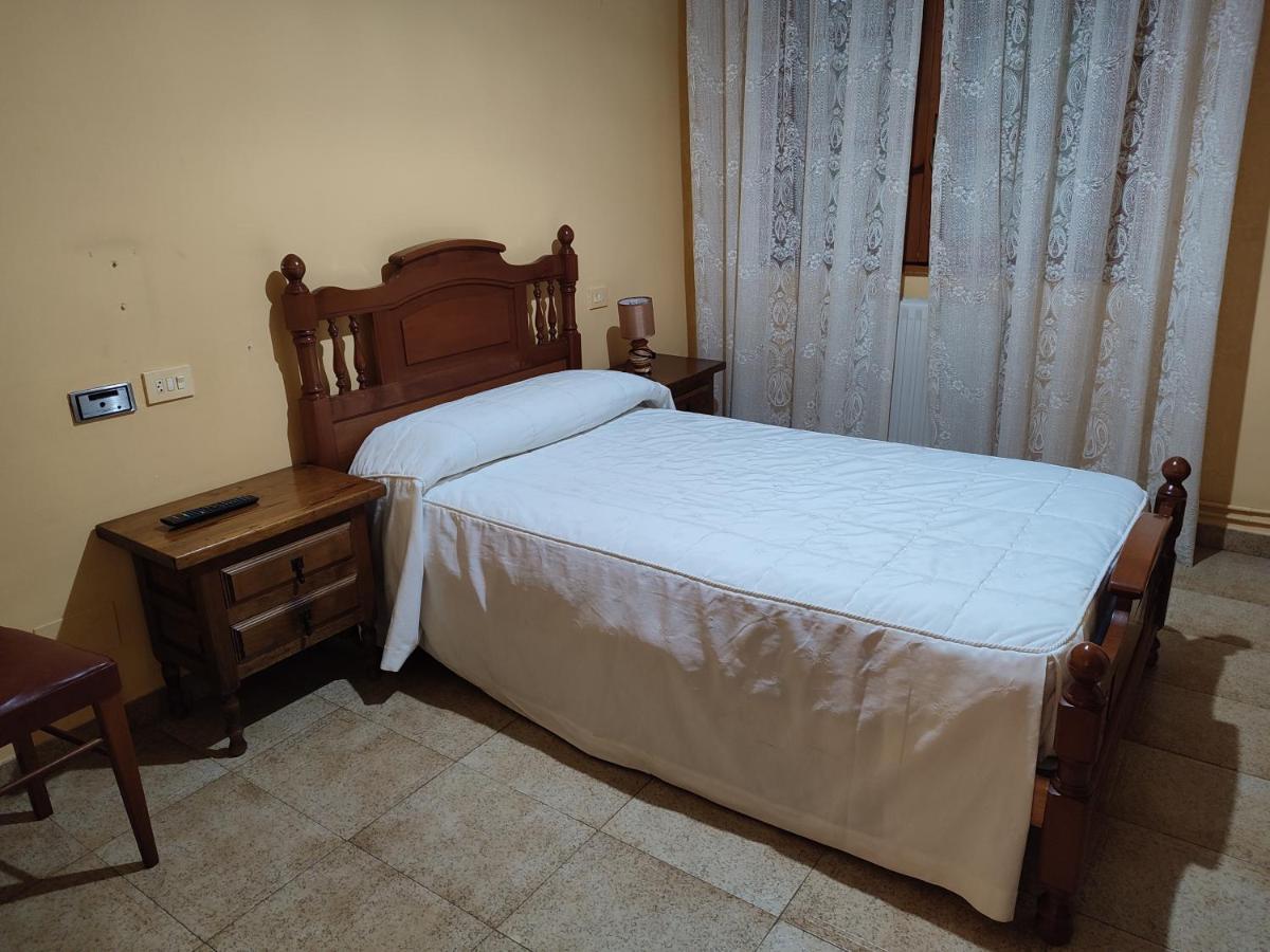 Pension - Restaurante Vilaboa Boveda  Luaran gambar